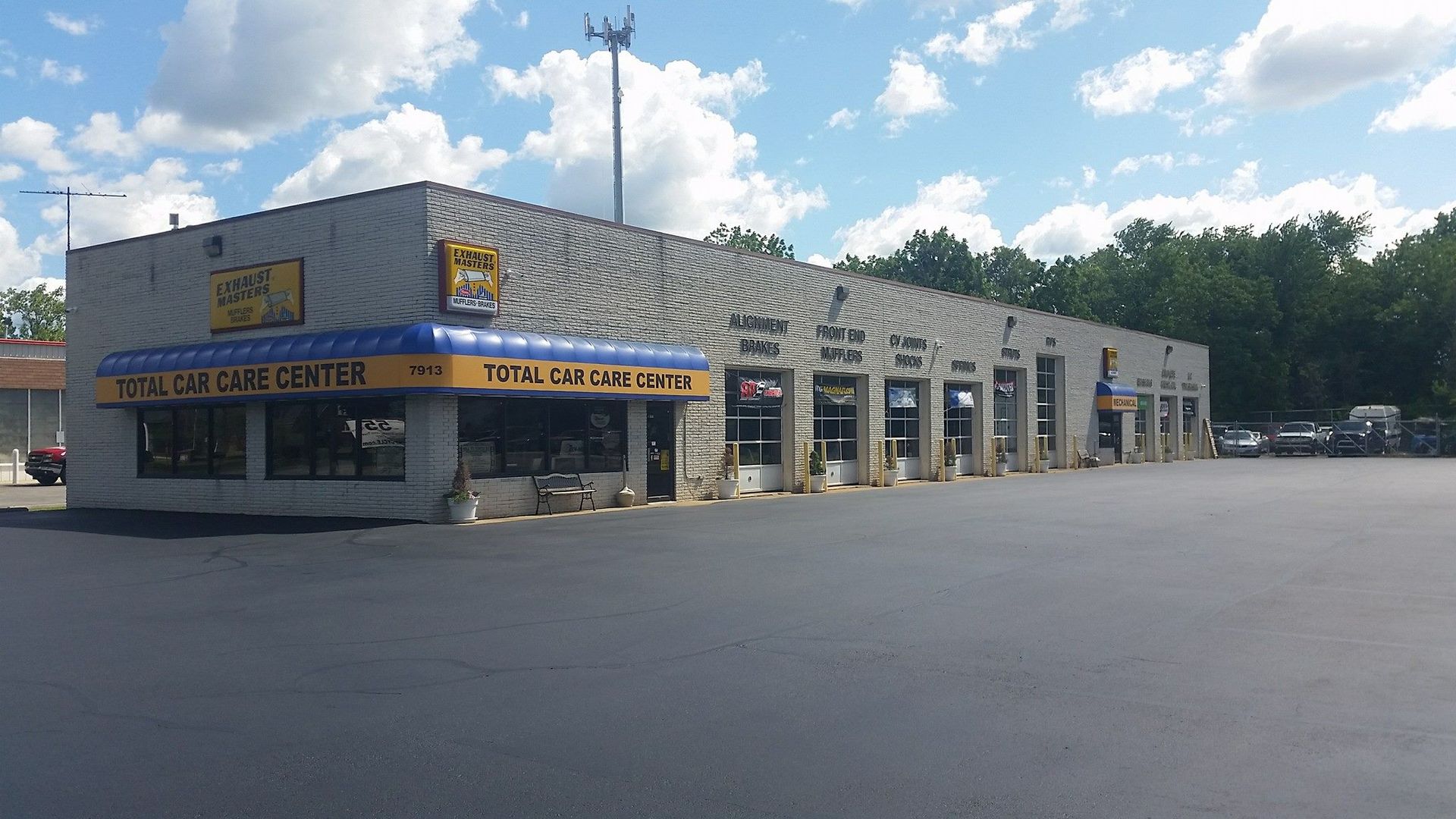 Auto repair mechanic near Crown Point, IN