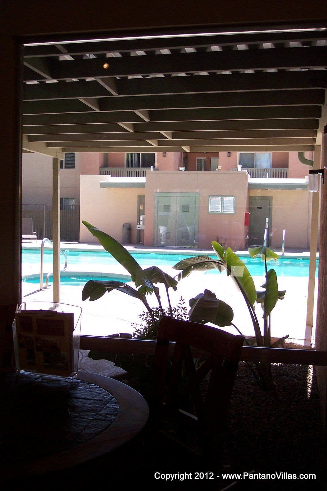 Pantano Exterior Photo of Pool