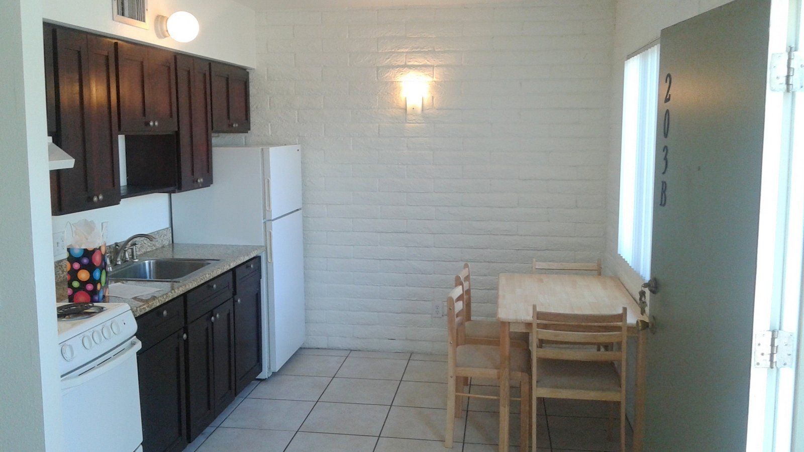 Mountain Plaza Kitchen Photo