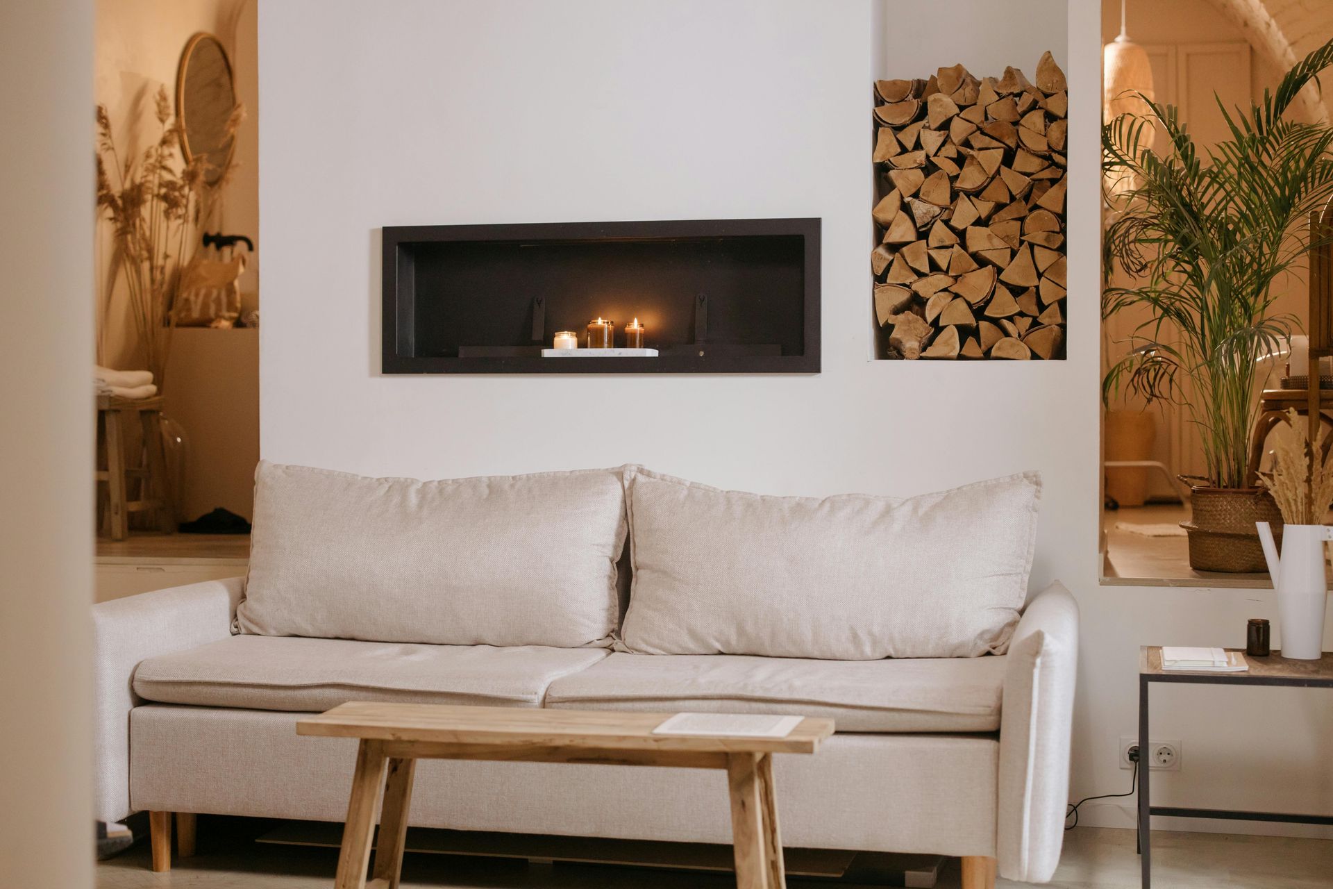 Linear fireplace for modern home in Buckeye Lake Oh