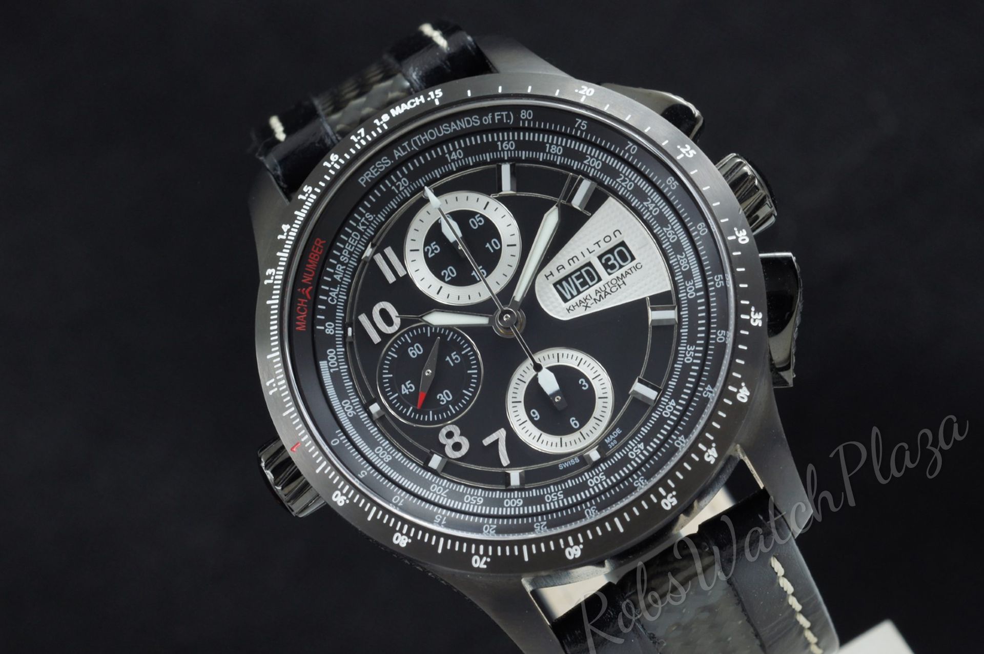 Foto horloge vooraanzicht van een Hamilton Khaki X-Mach Chrono H766860