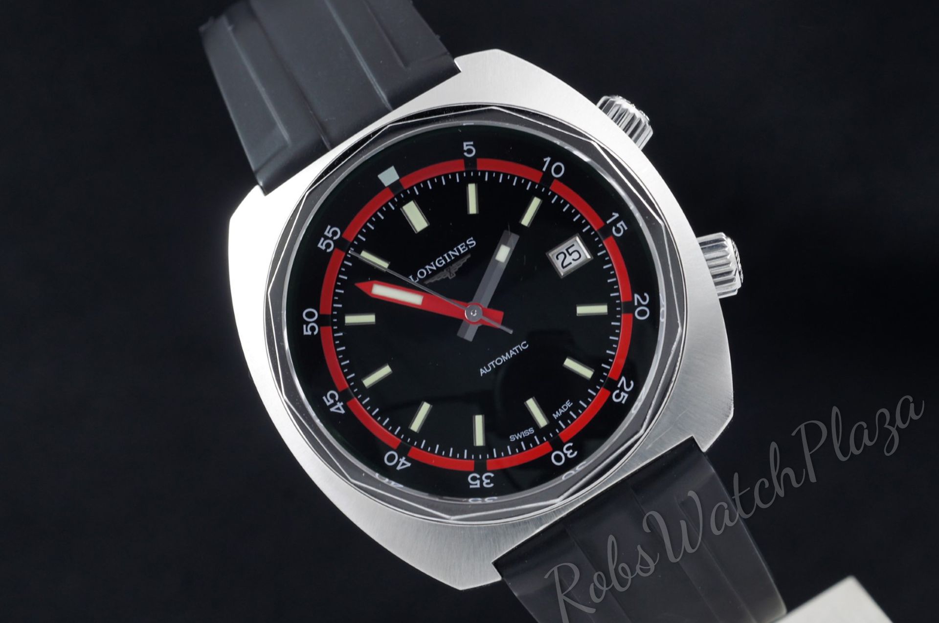 Foto horloge vooraanzicht van een Longines Heritage Diver L2.795.4.52.9