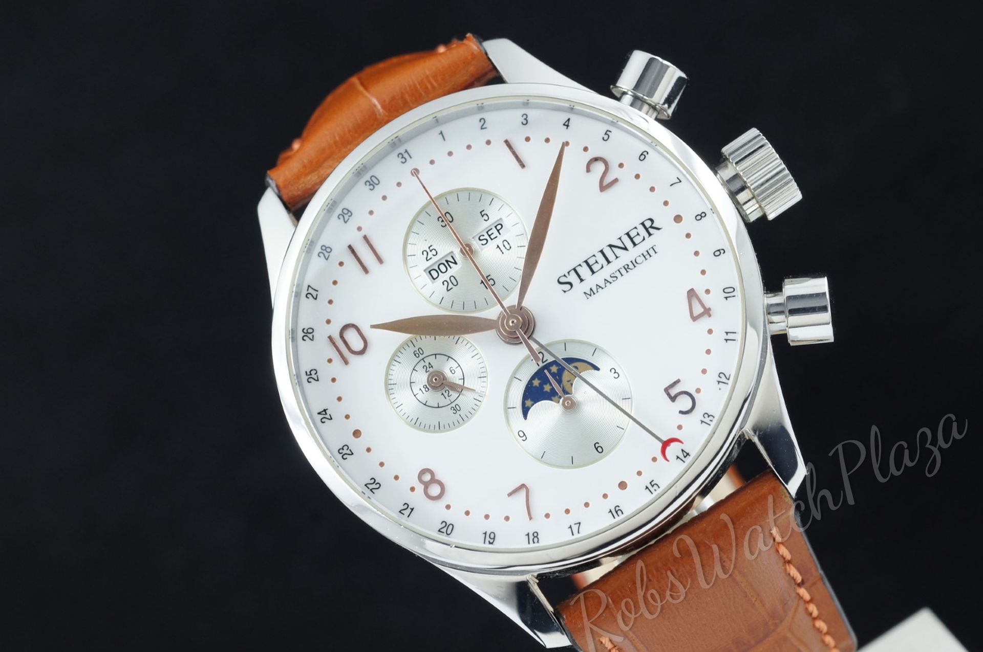 Foto horloge vooraanzicht van een Steiner Moonphase Limited 50