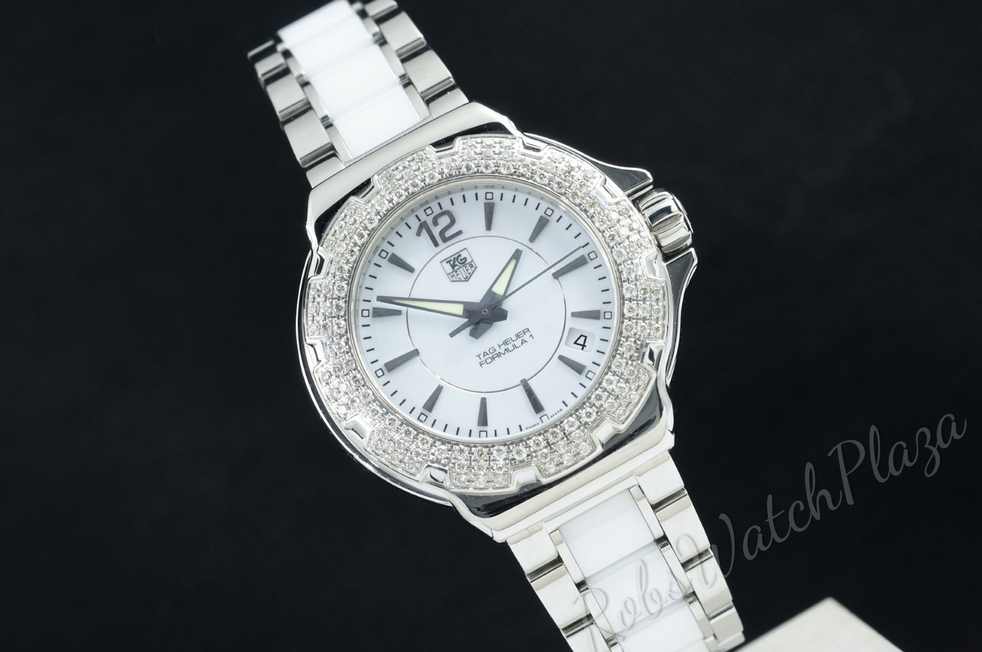 Foto horloge vooraanzicht van een TAG Heuer Formula 1 Diamonds Ladies WAH1215-0