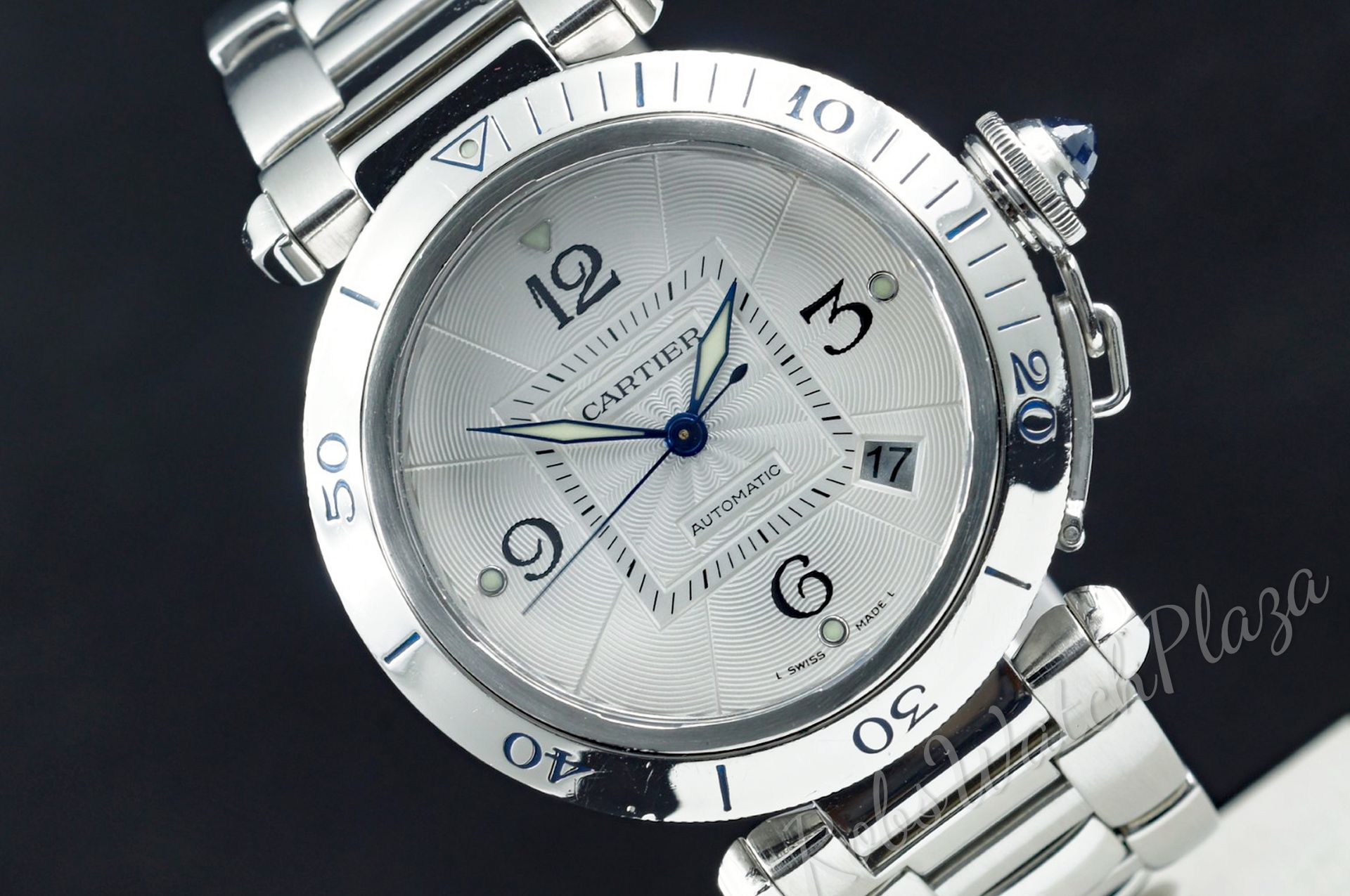 Foto horloge vooraanzicht van een Cartier Pasha de Cartier Automatic 38mm 2379