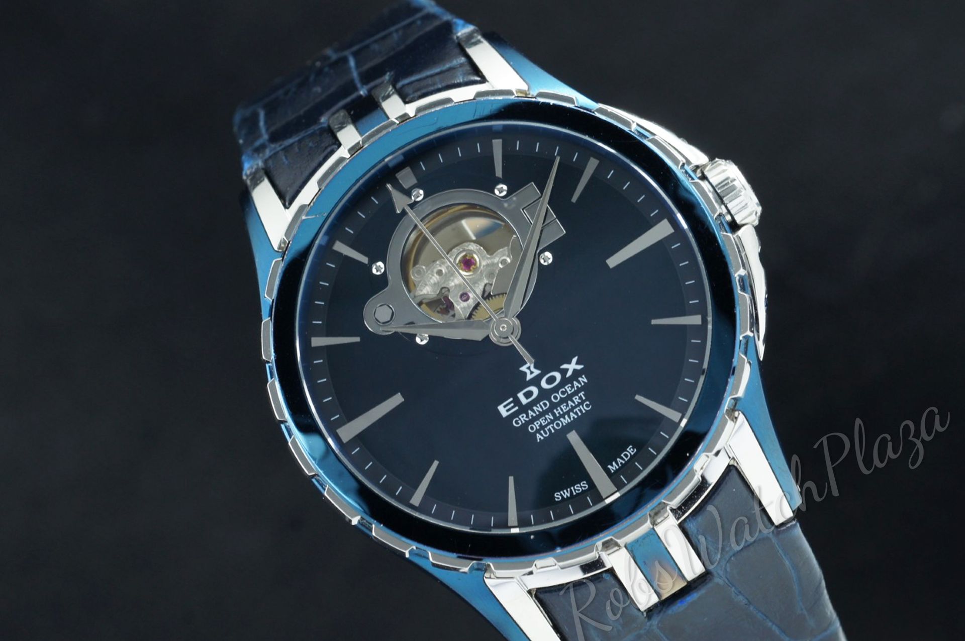 Foto horloge vooraanzicht van een Edox Grand Ocean Open Heart Automatic 85008