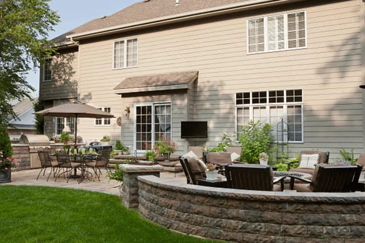 Retaining Wall Installation in South Jersey: How to Stop Erosion, Add Usable Space & Boost Curb Appeal