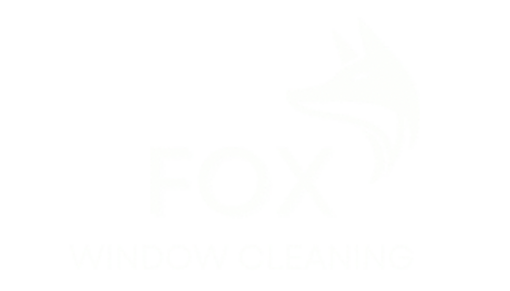 A white background with a circle in the middle of it.