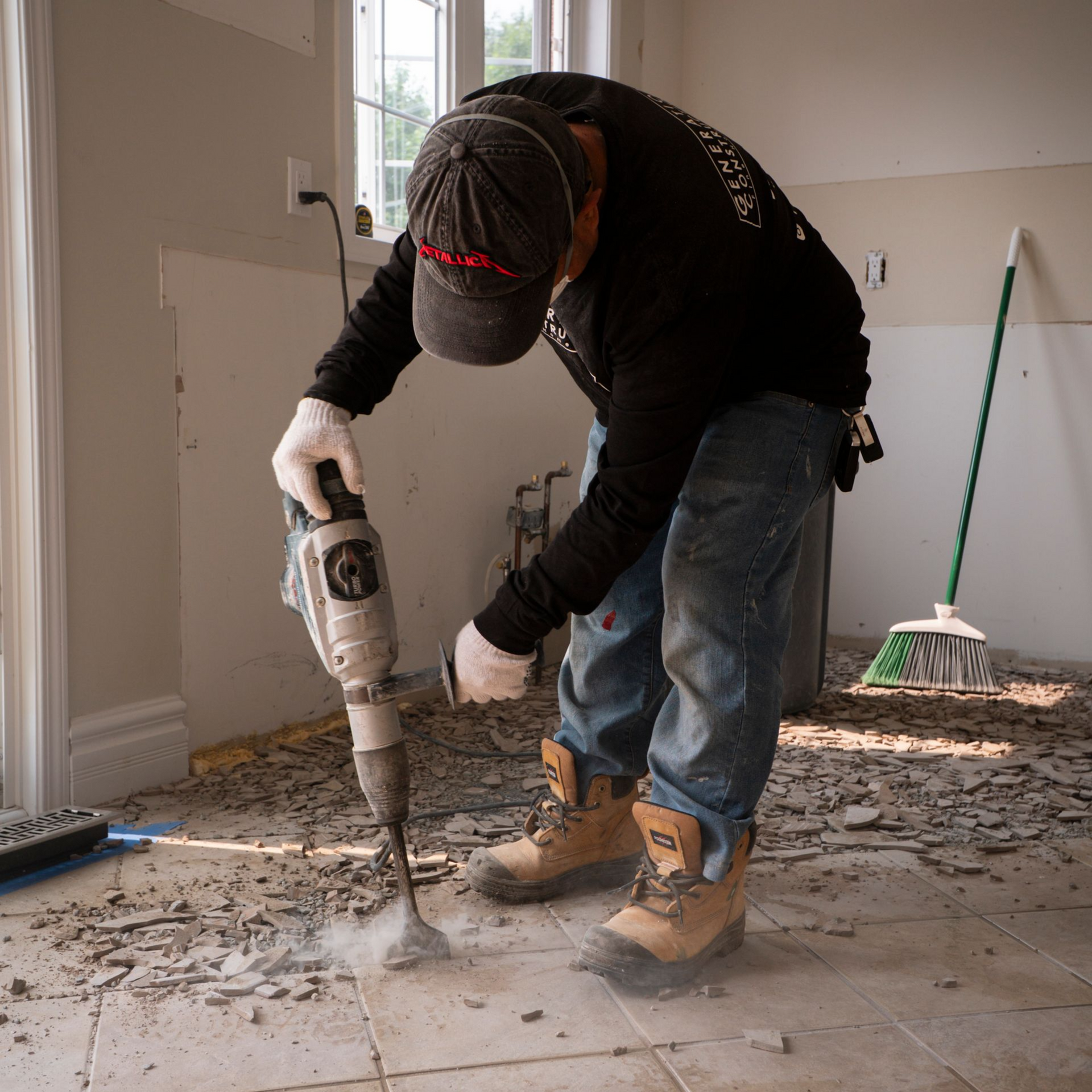 Expert renovation trades completing crisp finishes on a home renovation in Muskoka and across the GTA