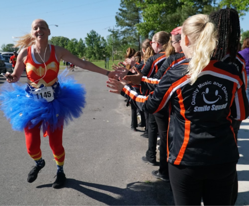 QMD Dance Teams Cheer on Super Hero 5K Runners 10