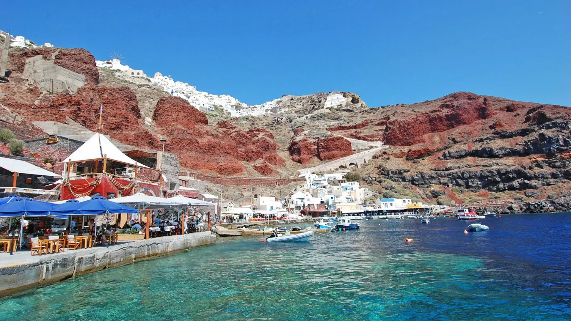 Ammoudi Bay