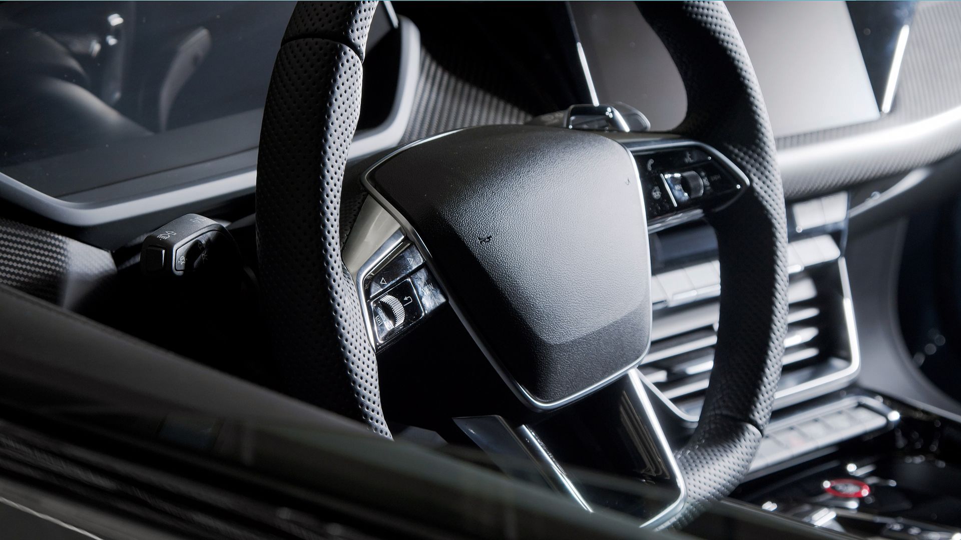 Instrument Cluster Not Working? Here’s What Could Be Causing the Blackout | TRC Automotive