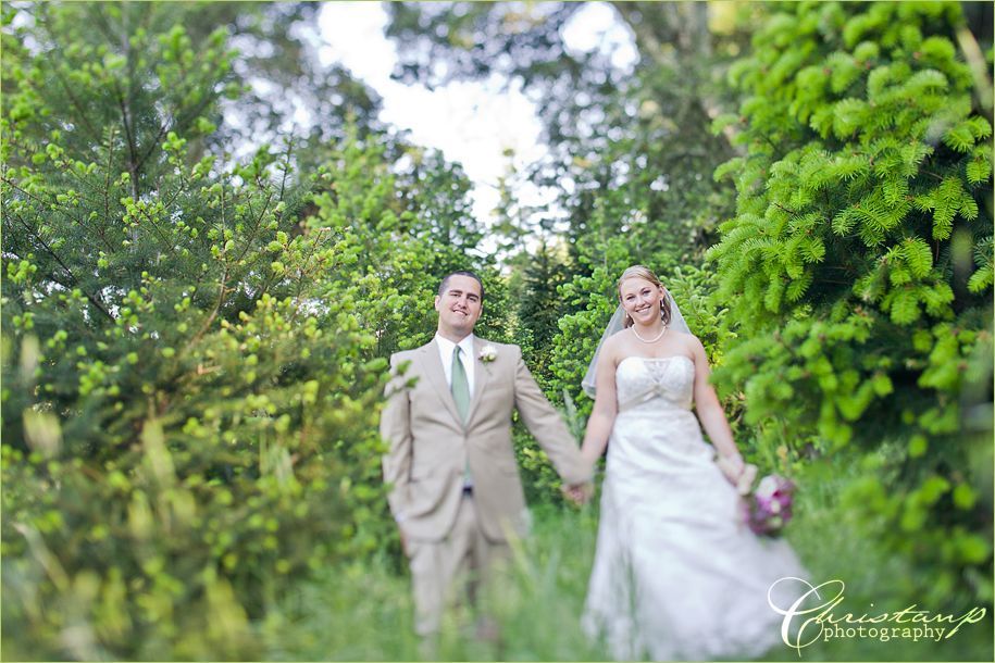 Radonich Ranch Wedding Photos by Christan Parreira