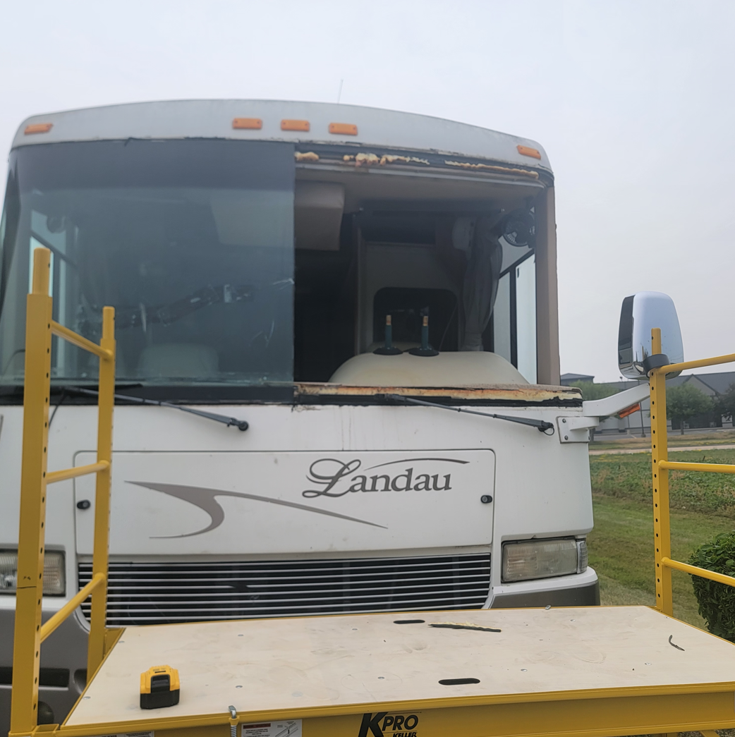 RV, Camper, & Motorhome glass repair in Houston, TX RV, Camper, & Motorhome glass repair in Houston, TX