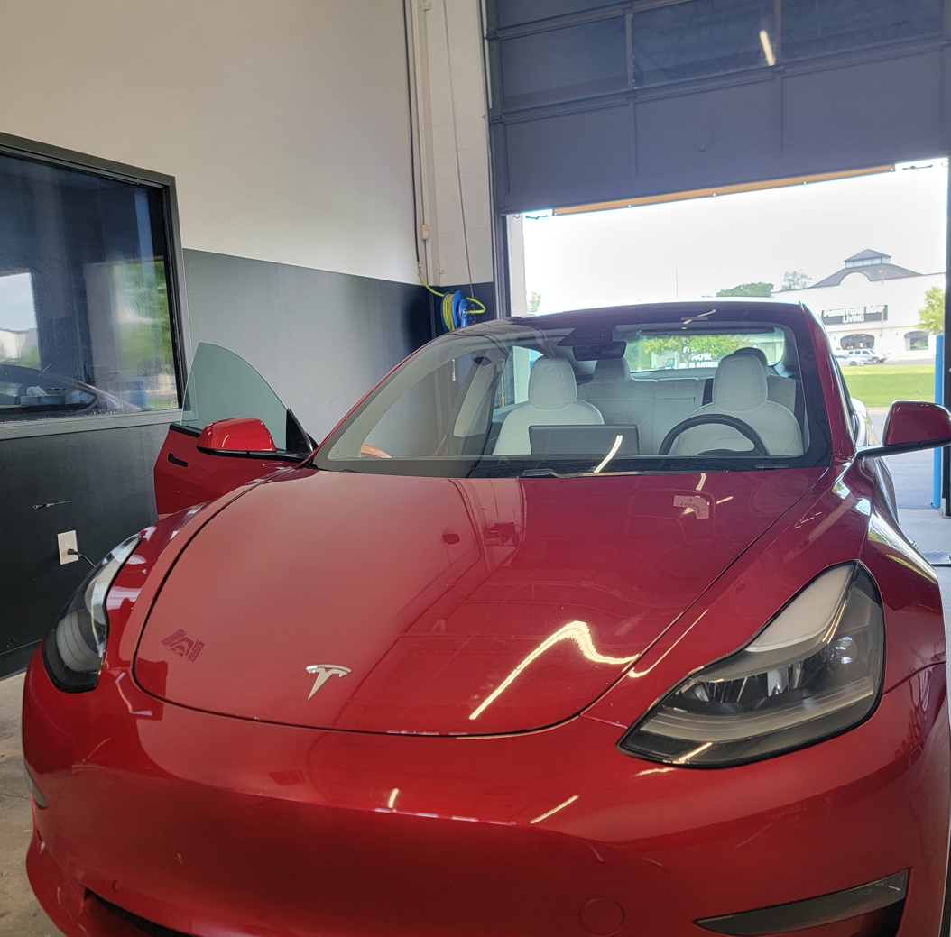 Mobile auto glass repair in Houston, TX