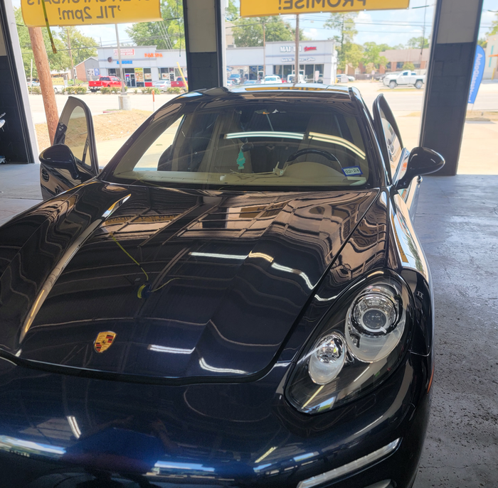Certified auto glass services in Houston, TX Certified auto glass services in Houston, TX