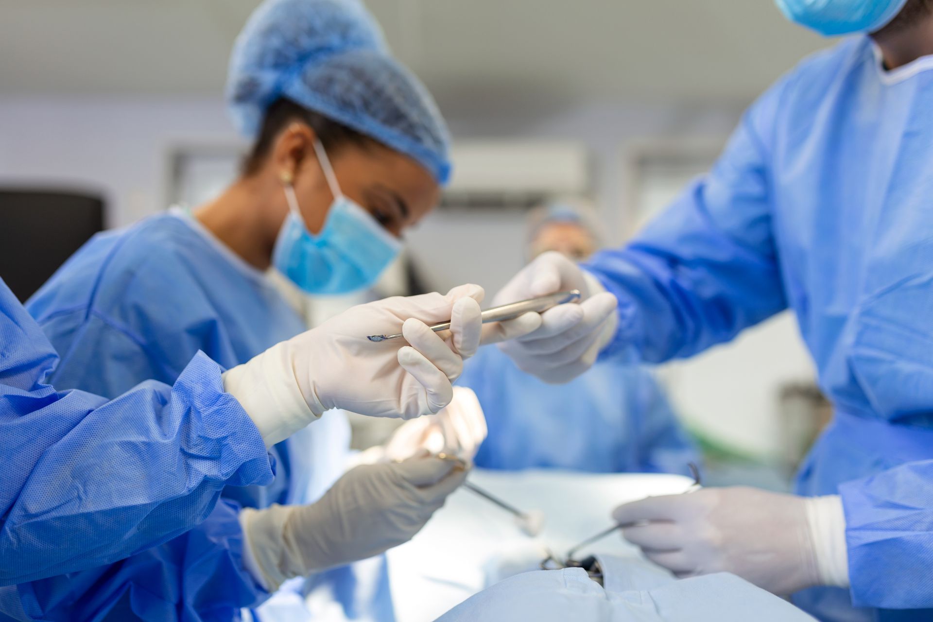 Quando a cirurgia e necessaria para tratar dor na coluna