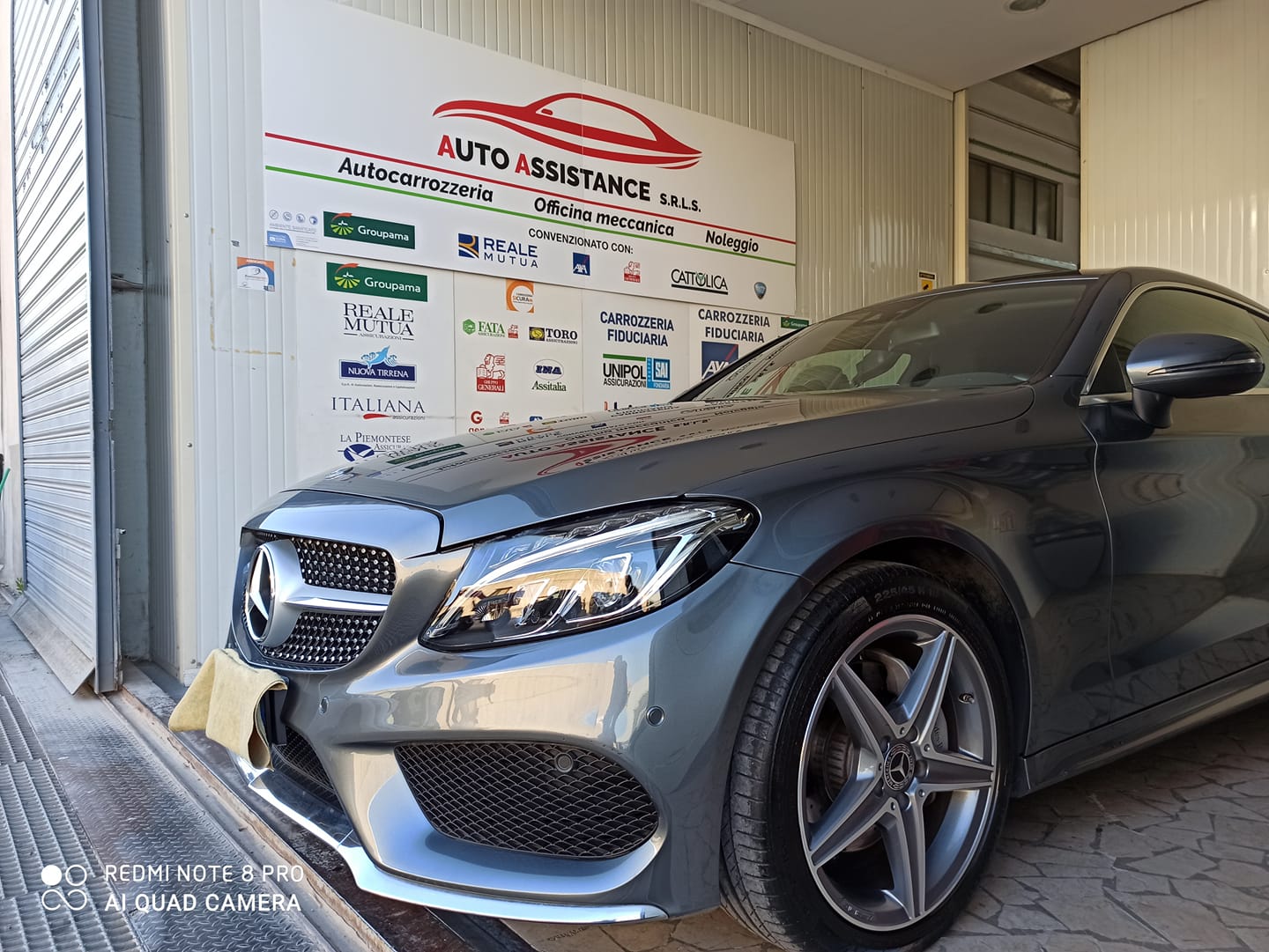 Auto in riparazione
