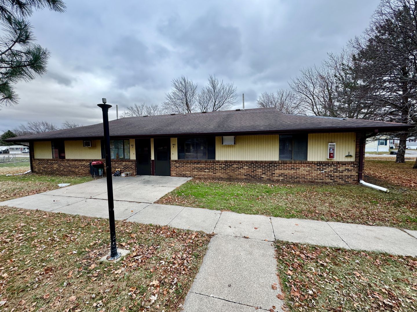 Paradise Park Apartments