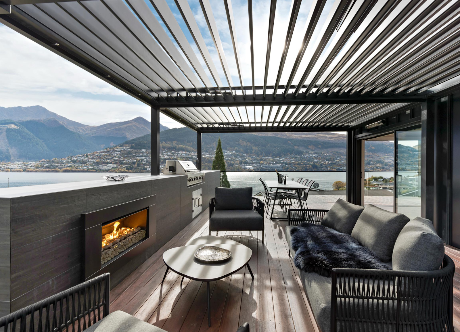 Concept Outdoor Solutions Louvre Roof