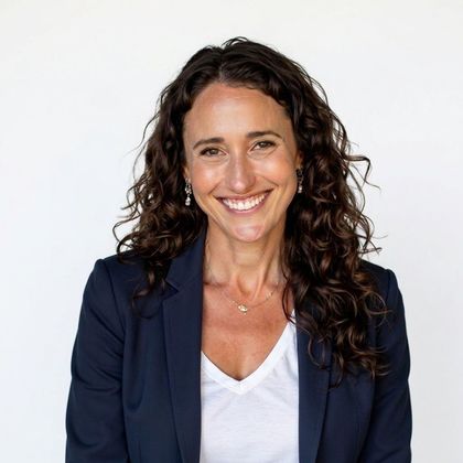Headshot of Nikki Levin Patterick