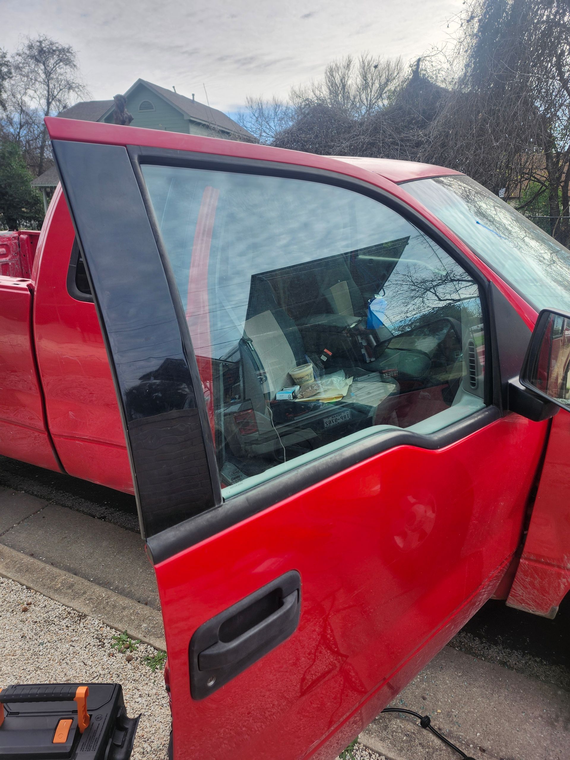 Car window replacement in Austin, TX Car window replacement in Austin, TX