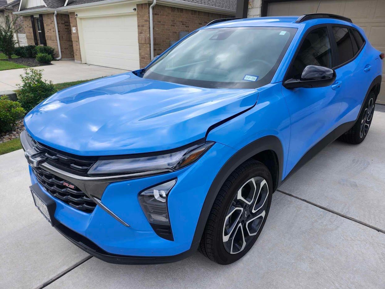Auto Glass Service near Pflugerville, TX