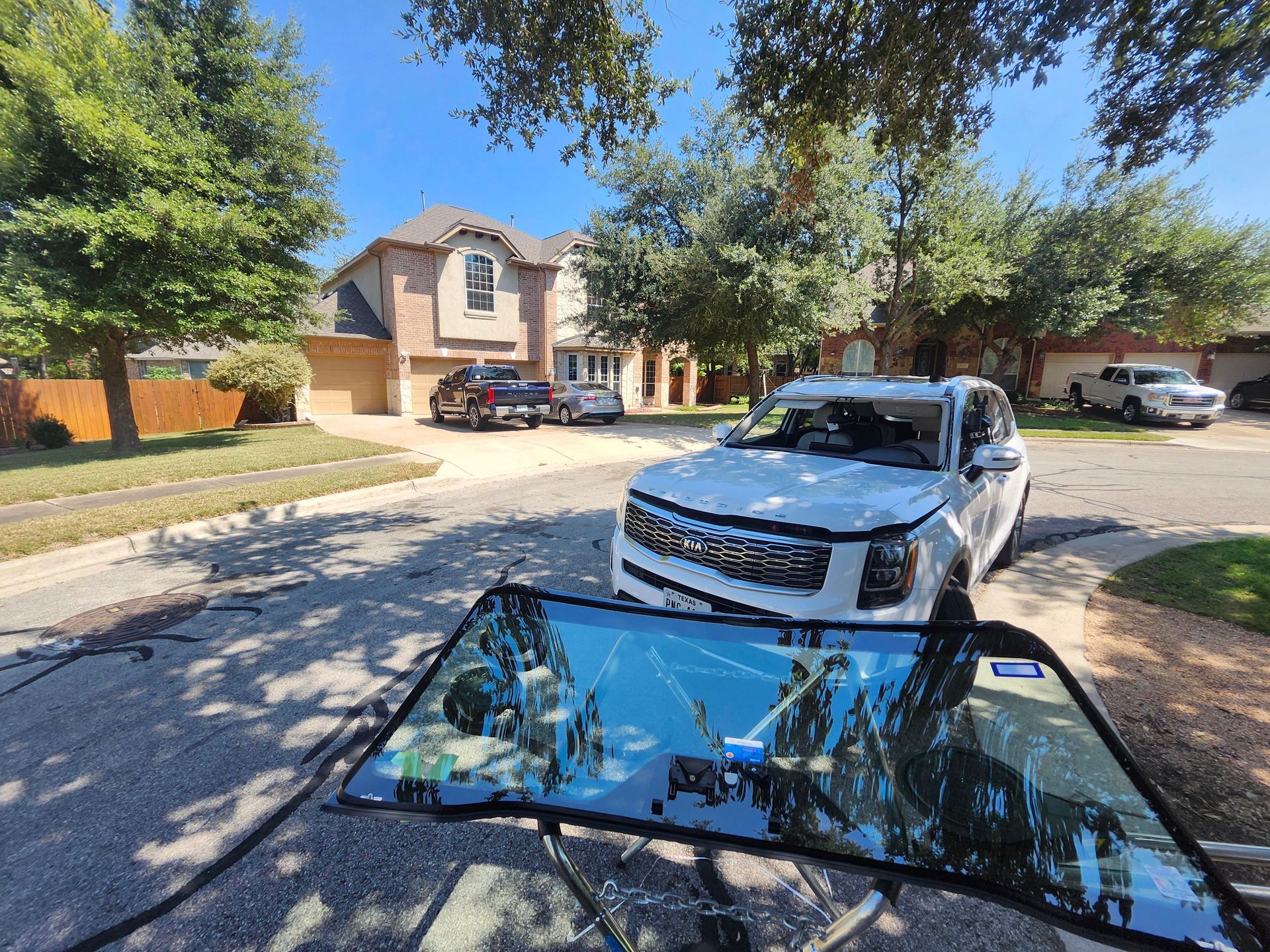 Certified auto glass repair service in Austin, TX