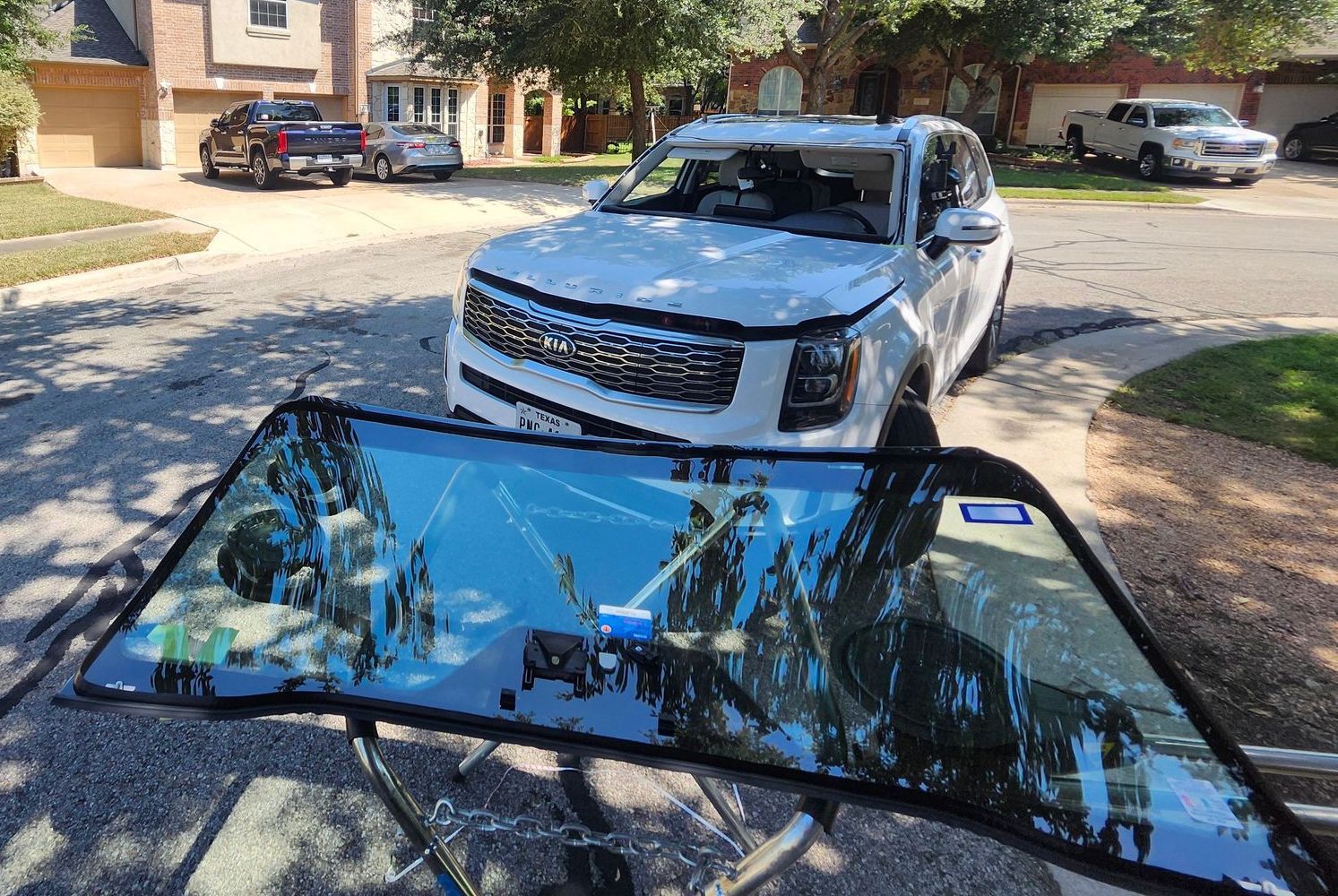 Kia Windshield Replacement in Austin, TX Kia Windshield Replacement in Austin, TX