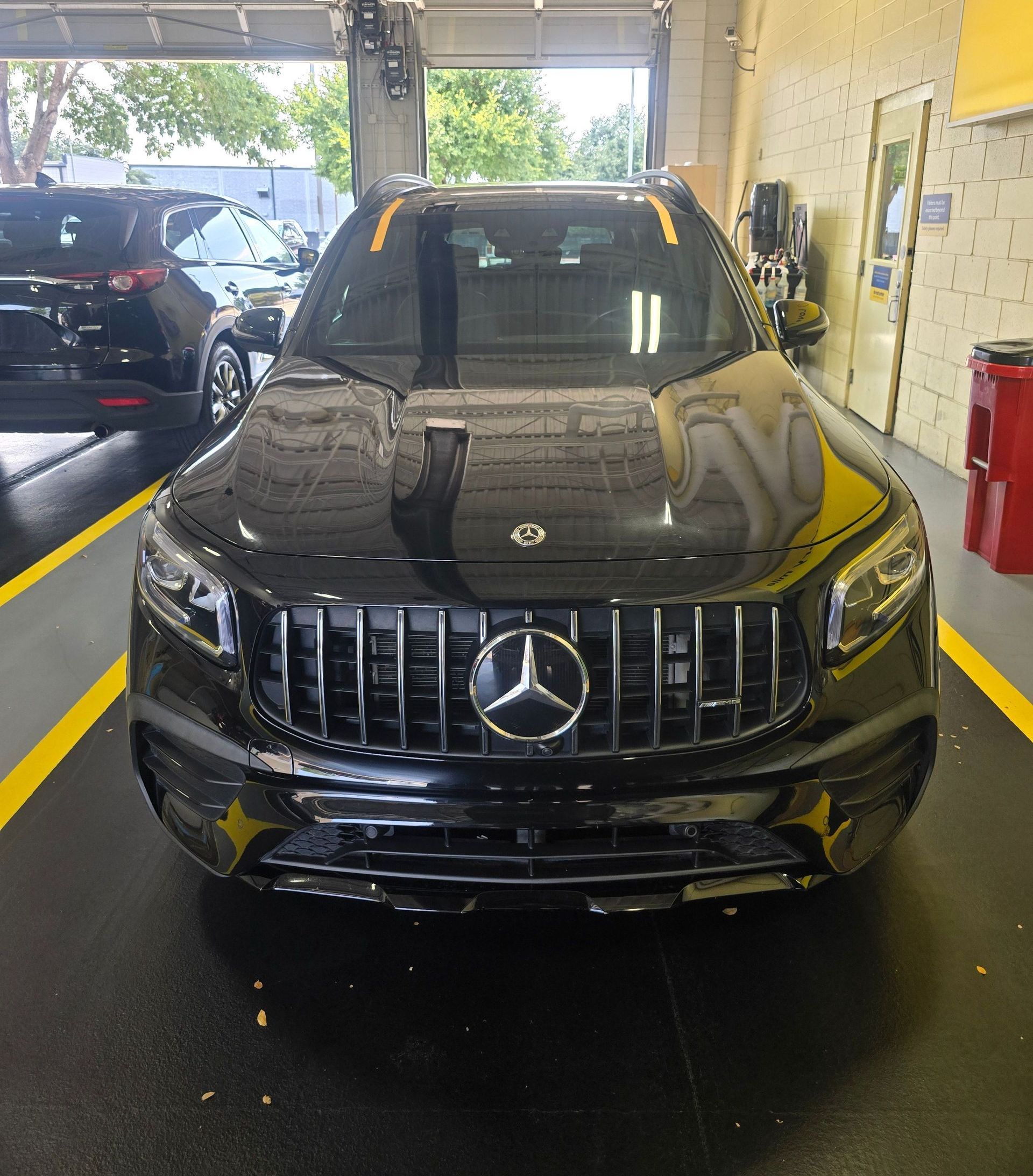 Mercedes auto glass replacement near Austin, TX Mercedes auto glass replacement near Austin, TX