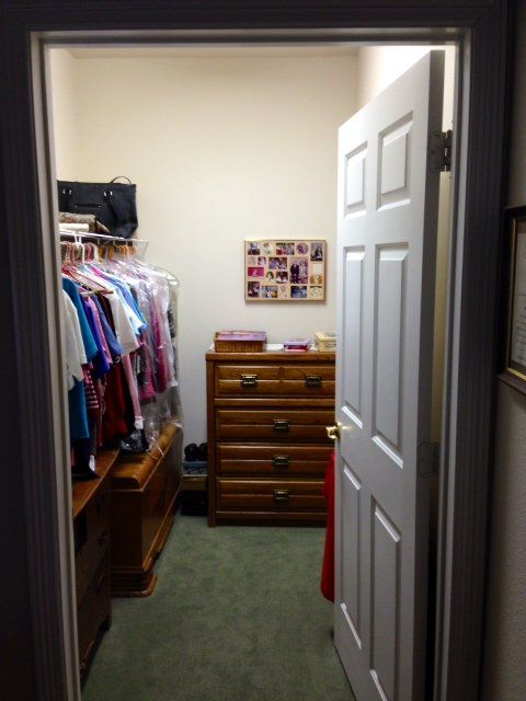 Walk-In Closet — Arlington, TX — Castle Rock Assisted Living