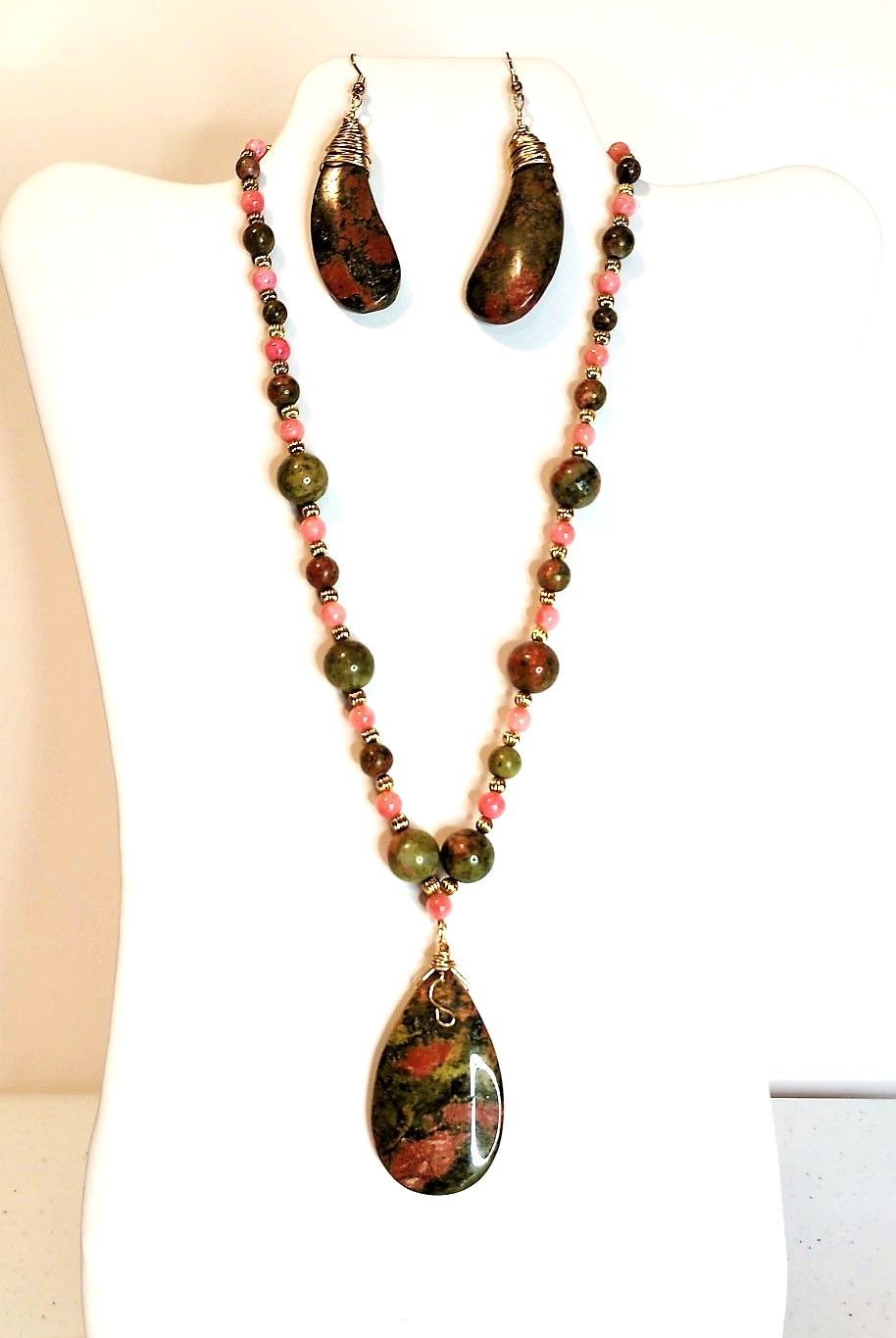 Unbelievably Unakite Crystal Jewelry Set