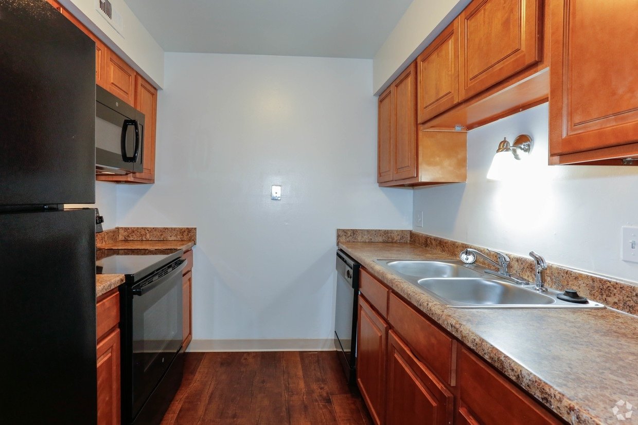 Brown School Station