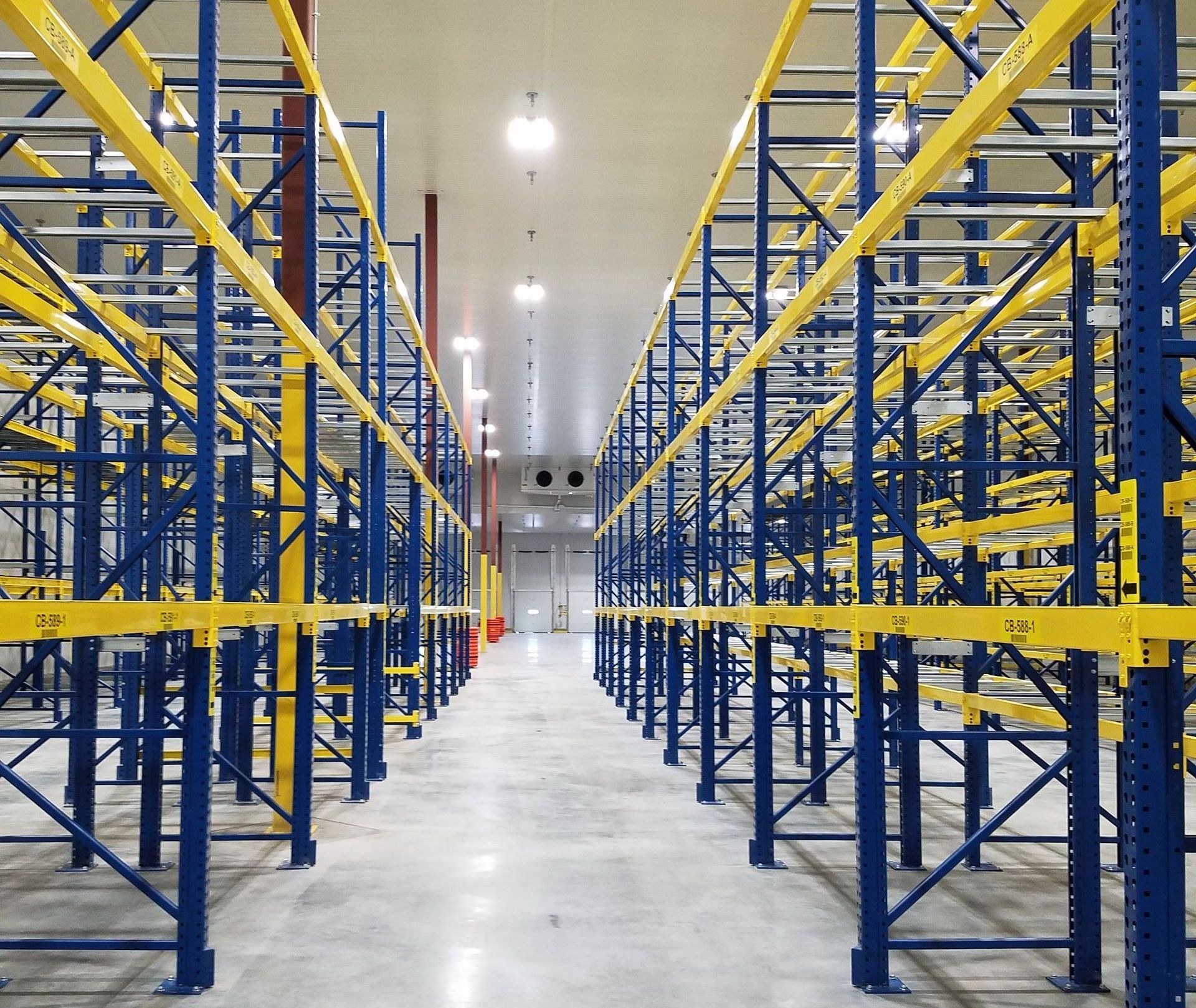 what is cold storage construction
