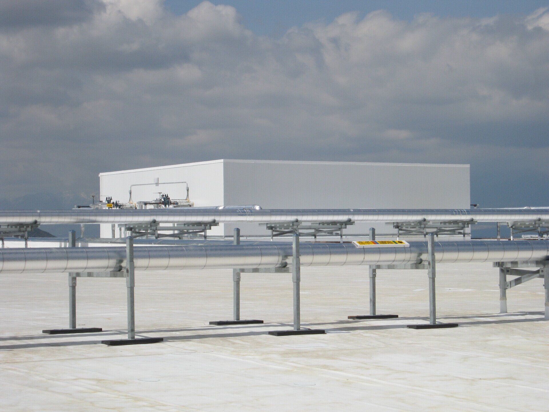 refrigerated and frozen space