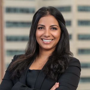 Lalitha New Headshot(1)