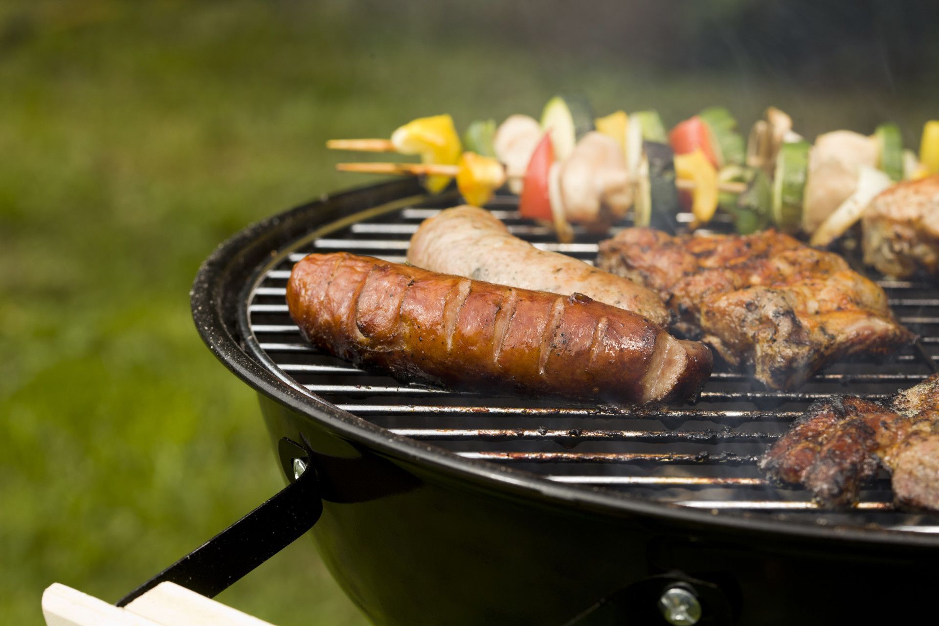 Castel Traiteur s'occupe de votre Barbecue au jardin