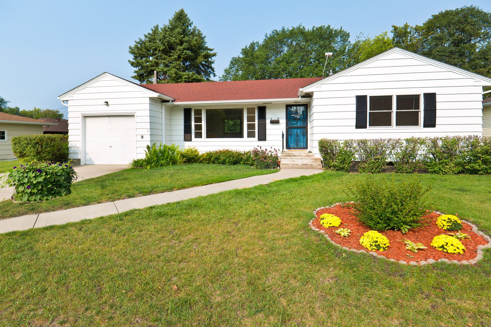 Beautiful Lawn — Cedar Rapids, IA — Andy’s Lawn Care