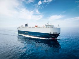 Shipping cargo in a dock