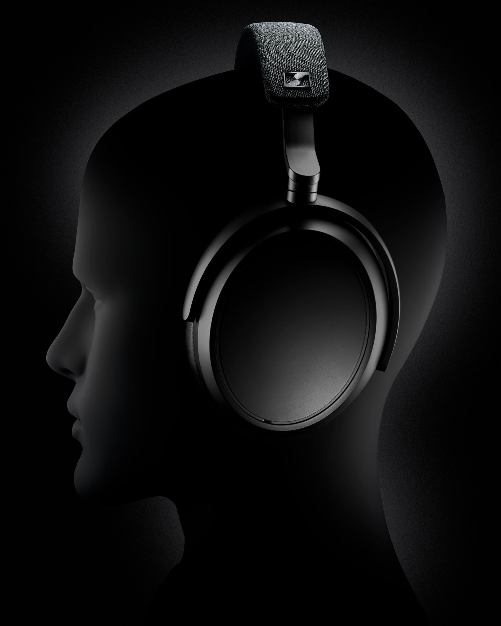 High end product still life Sennheiser photography Krzysztof Czernecki London studio 