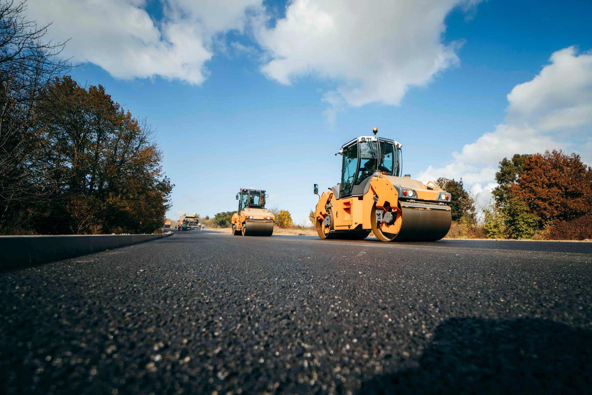 Vibratory asphalt roller compactor | Forster, NSW | Barnett Earthmoving Pty Ltd