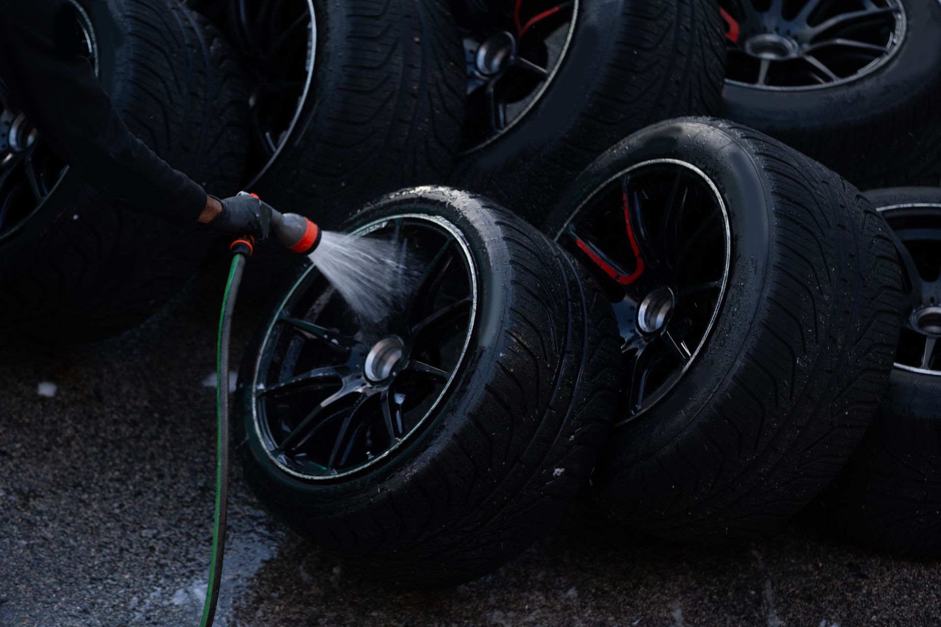 Mobile Wheel Doctor technician repairing a rim