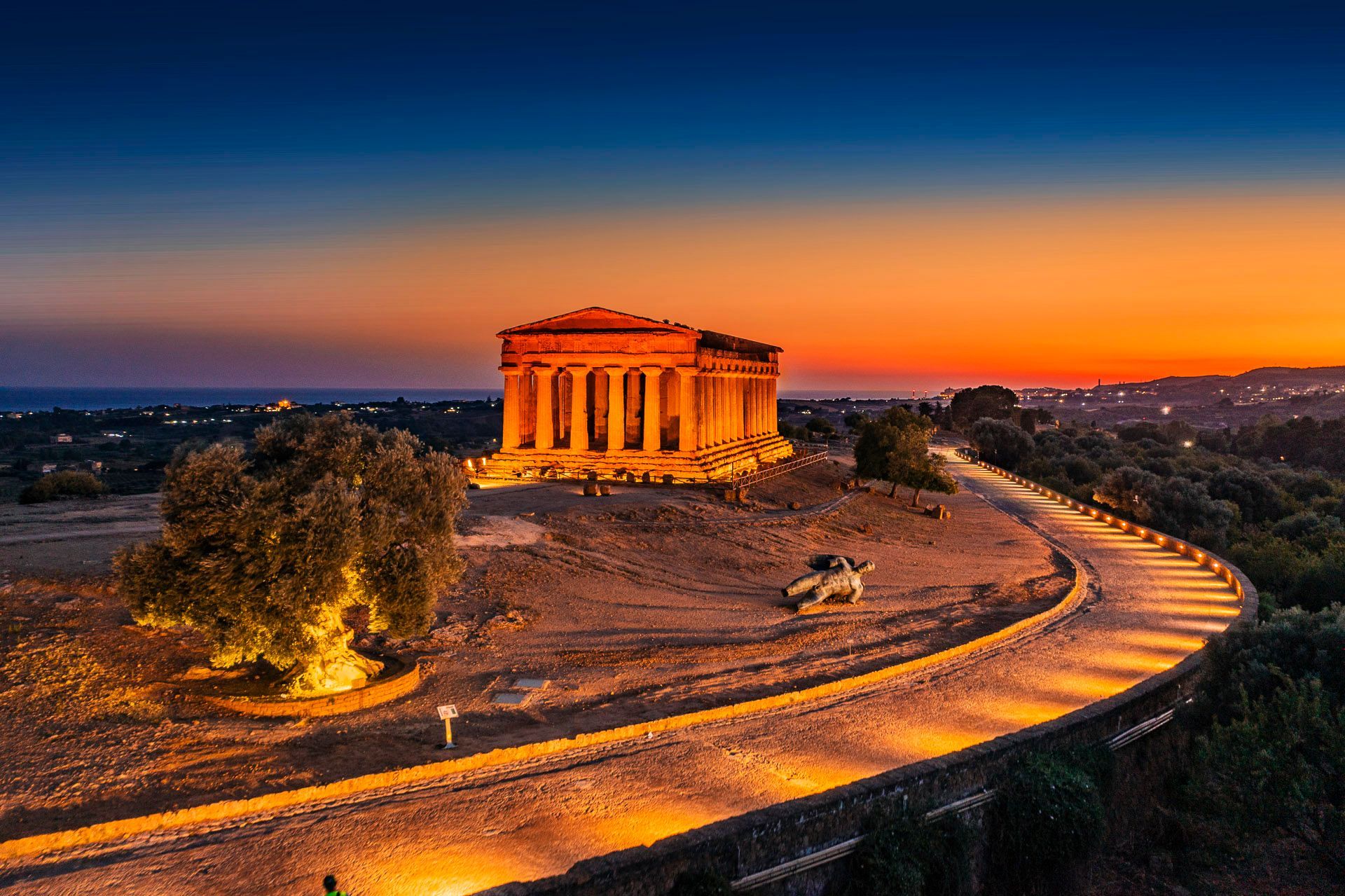 Tramonto sulla Valle dei templi (AG)