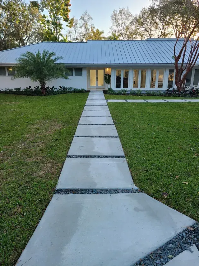 Commercial Sidewalk Mastery - Expert Services in South Florida