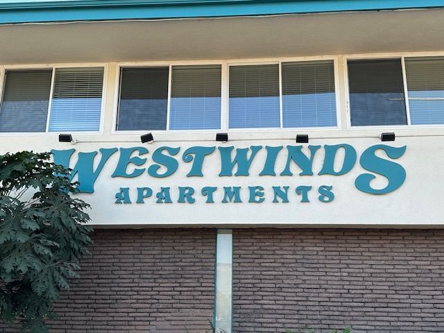 west winds