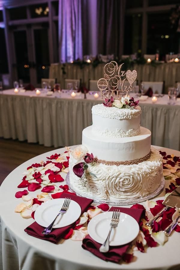 wedding cake