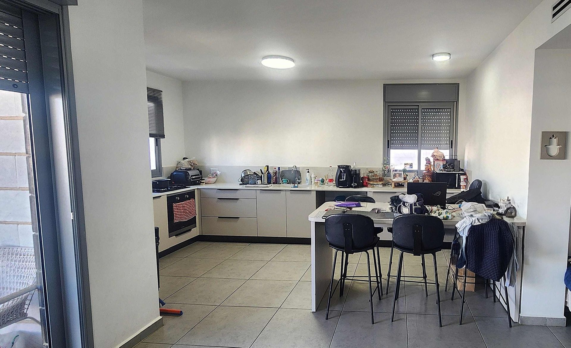 למכירה במודיעין דירת 5 חדרים מרווחת עם מעלית ונגישות מלאה
