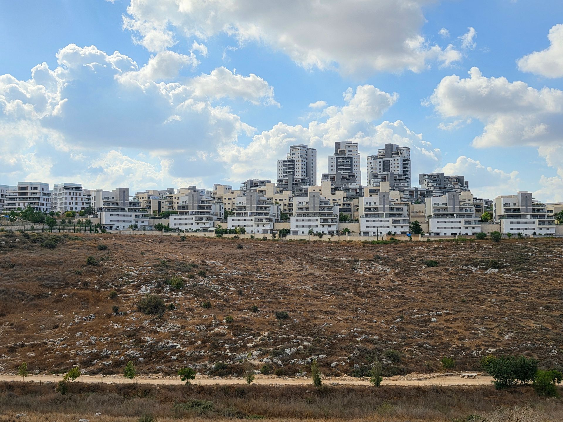 שכונת נופים במודיעין - מבט על השכונה