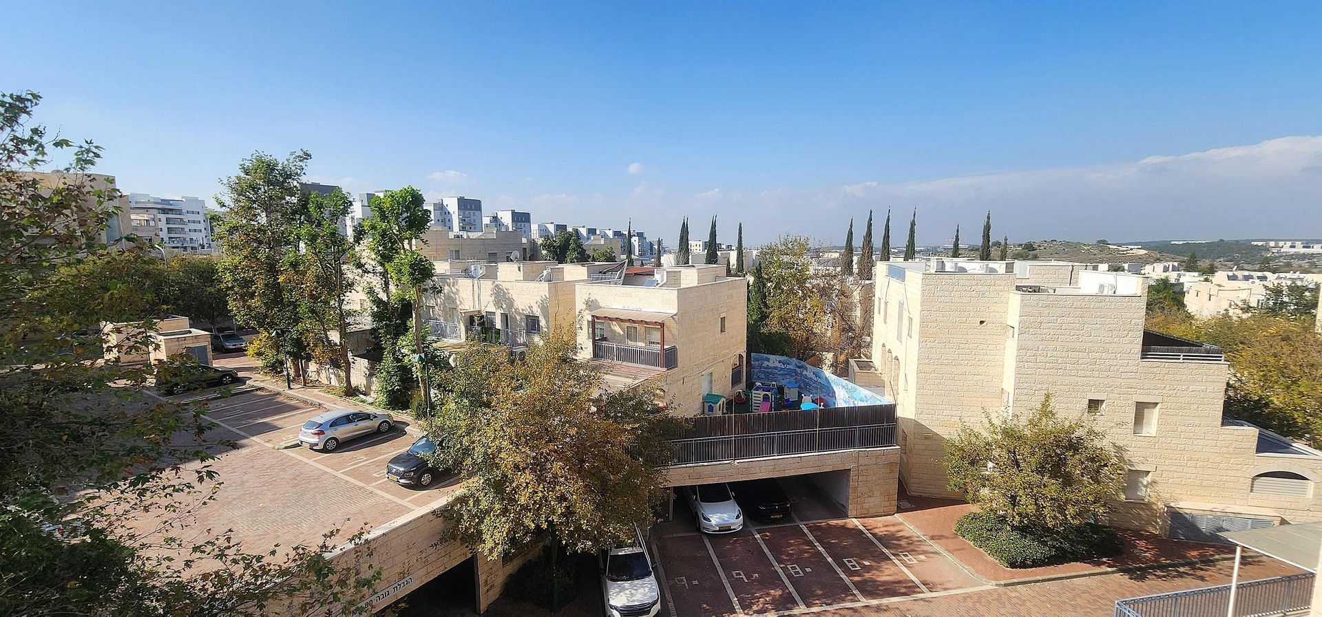 למכירה במודיעין דירת 4 חדרים עם מעלית ונגישות מלאה