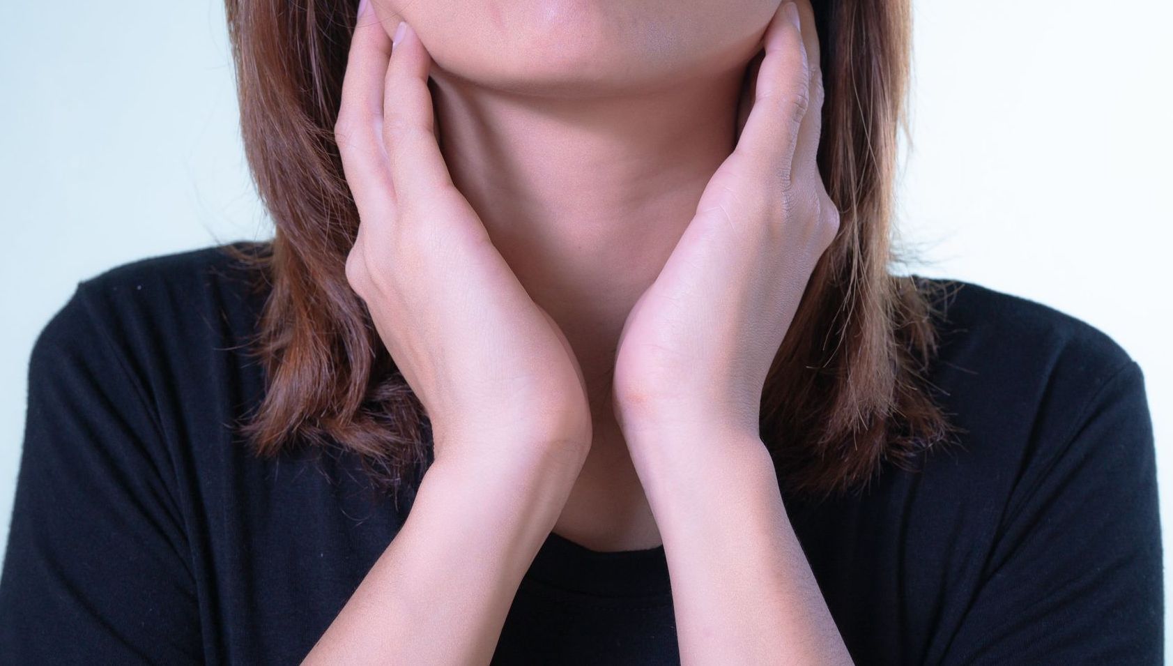 woman with neck pain
